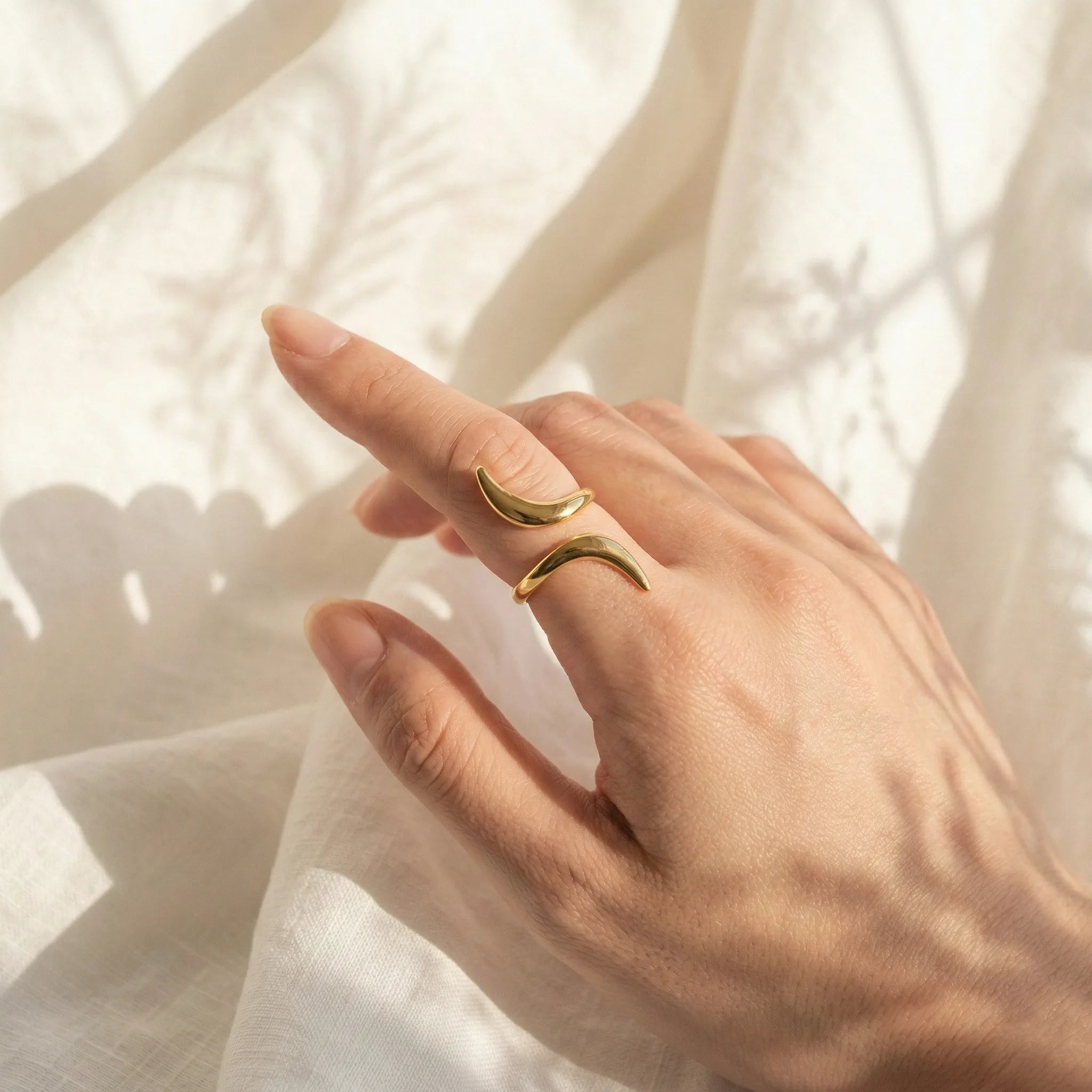 AETERNA Variable Arc Ring