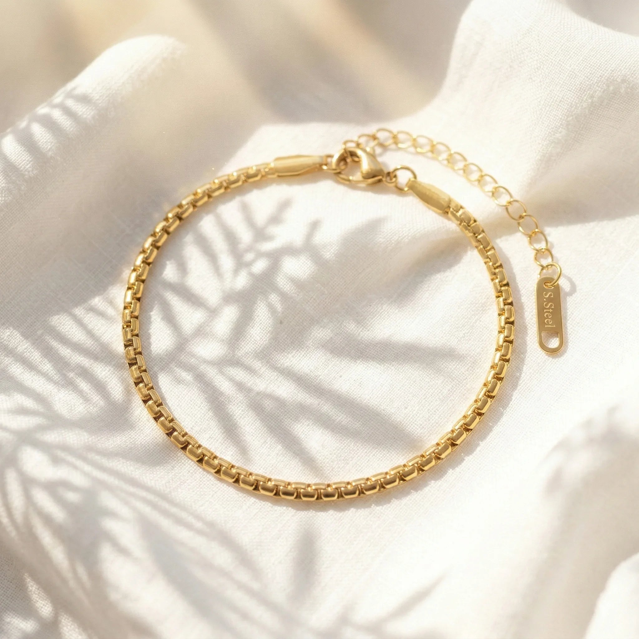 The AXIOM Box-Link Bracelet