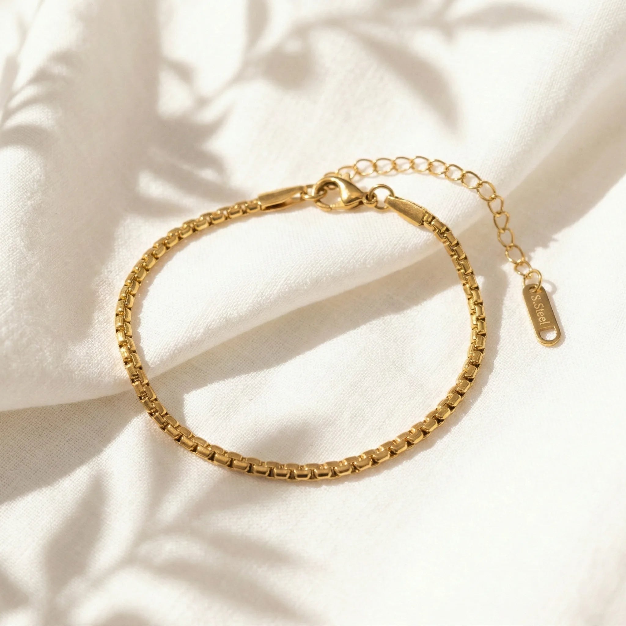 The AXIOM Box-Link Bracelet