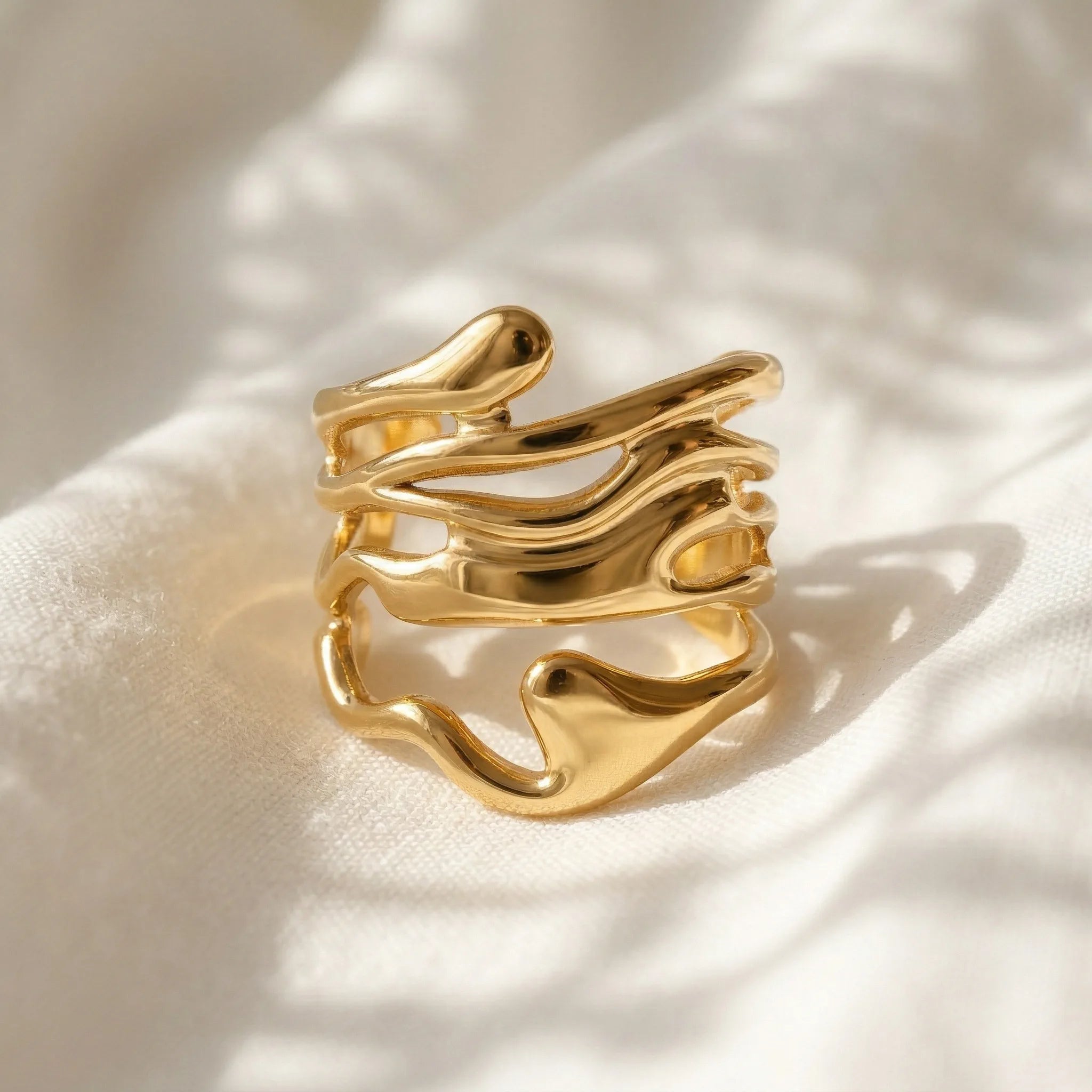 The BOUDICCA Stratified Open Ring