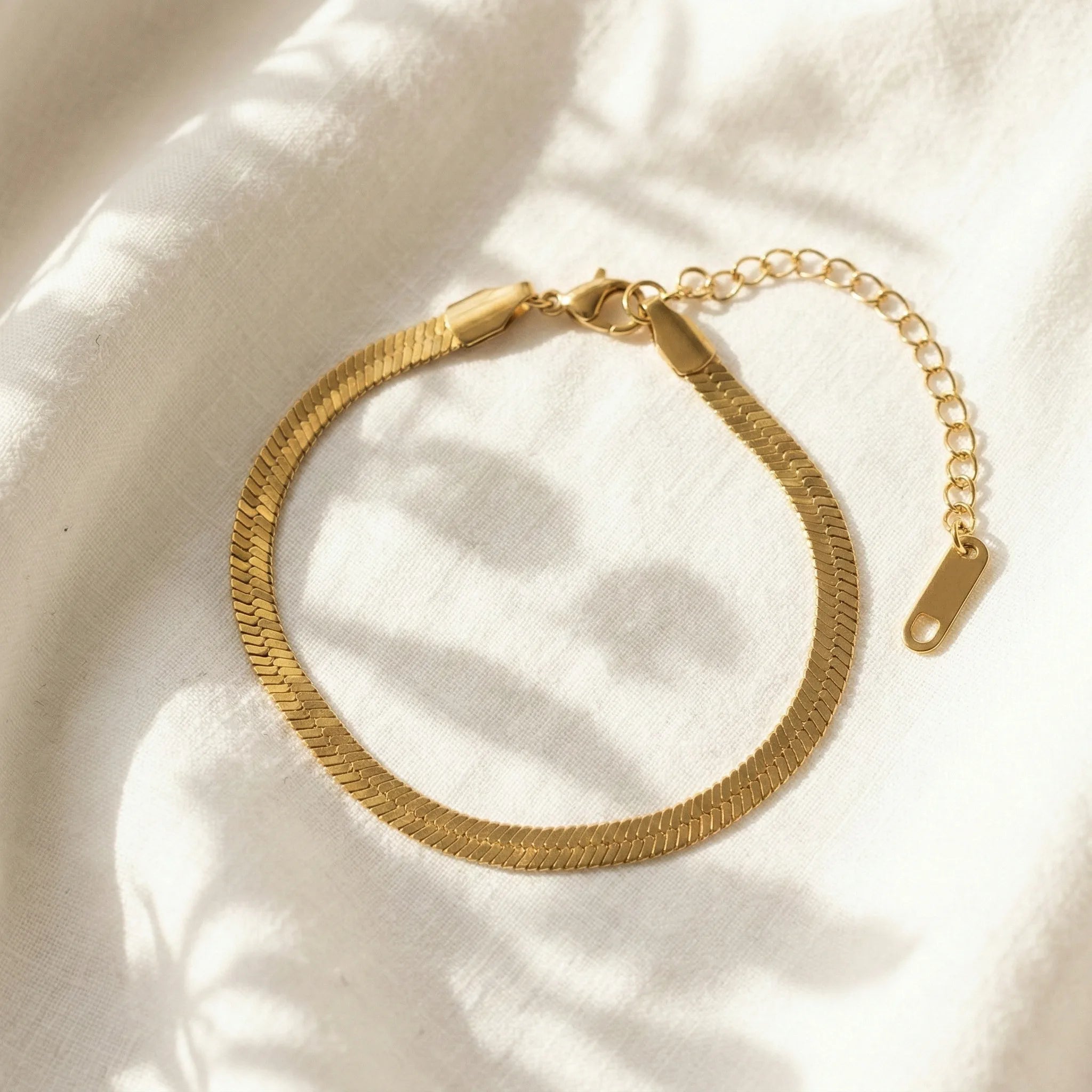 The CONTINUUM Herringbone Bracelet