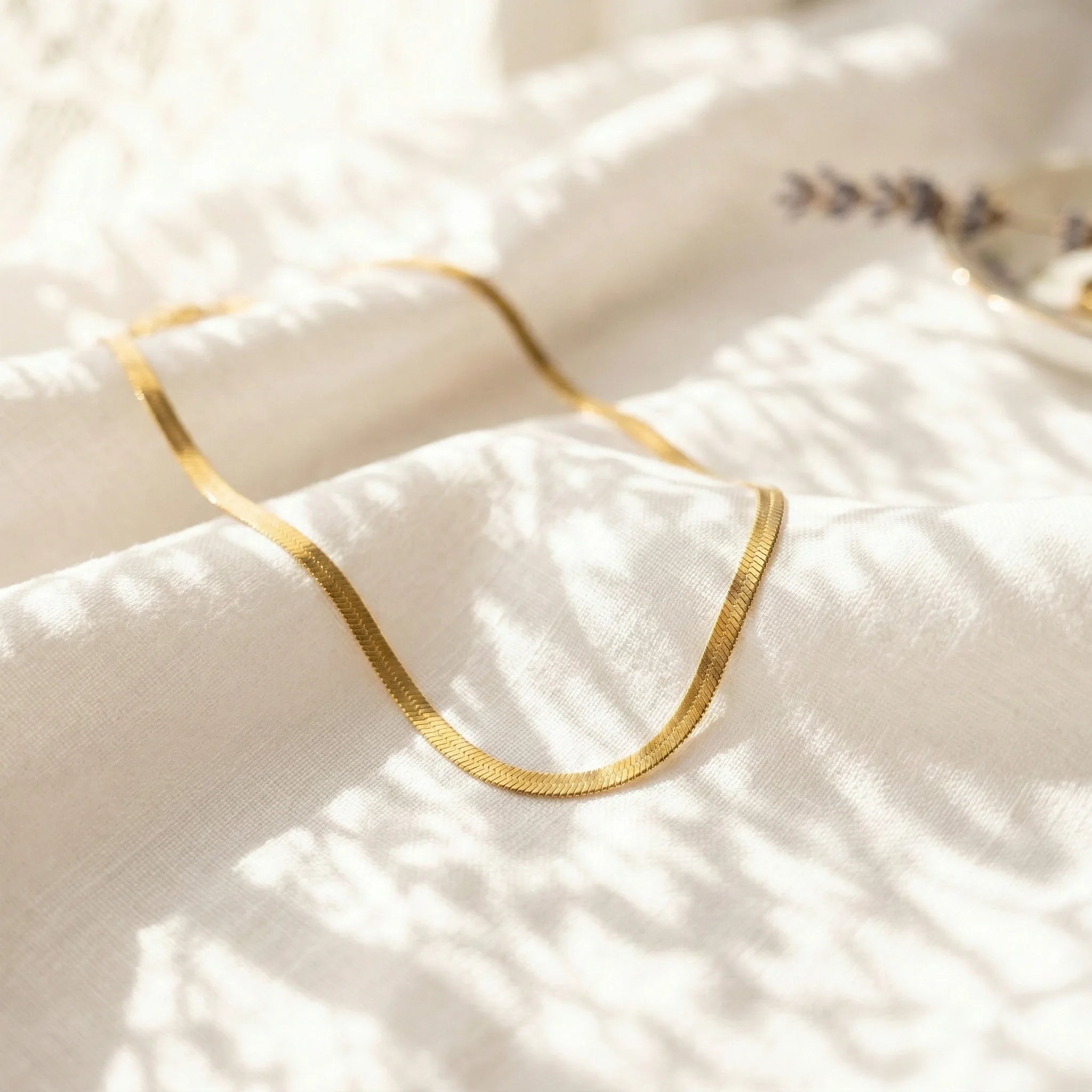 The CONTINUUM Herringbone Necklace