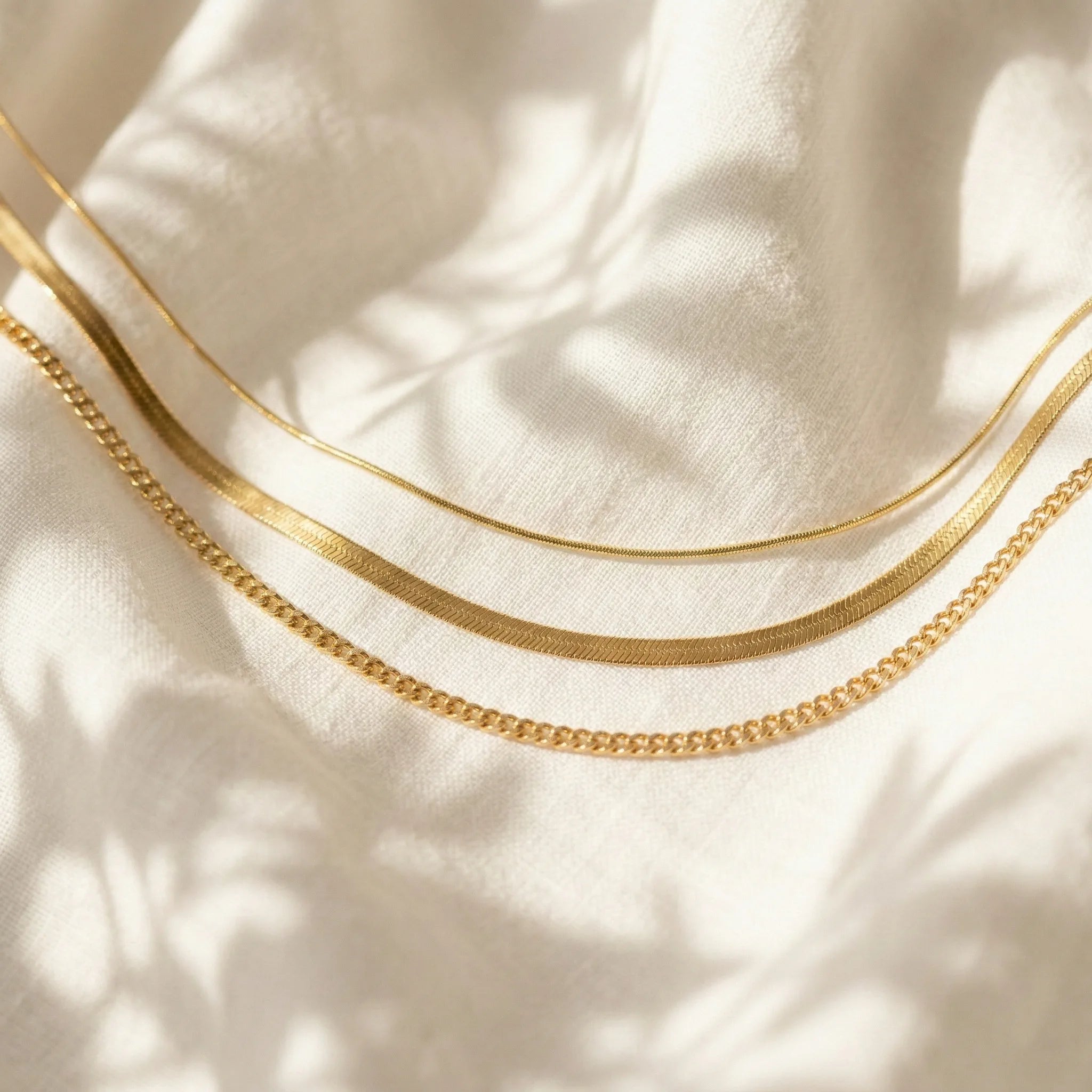 The SYNTHESIS Stratified Necklace