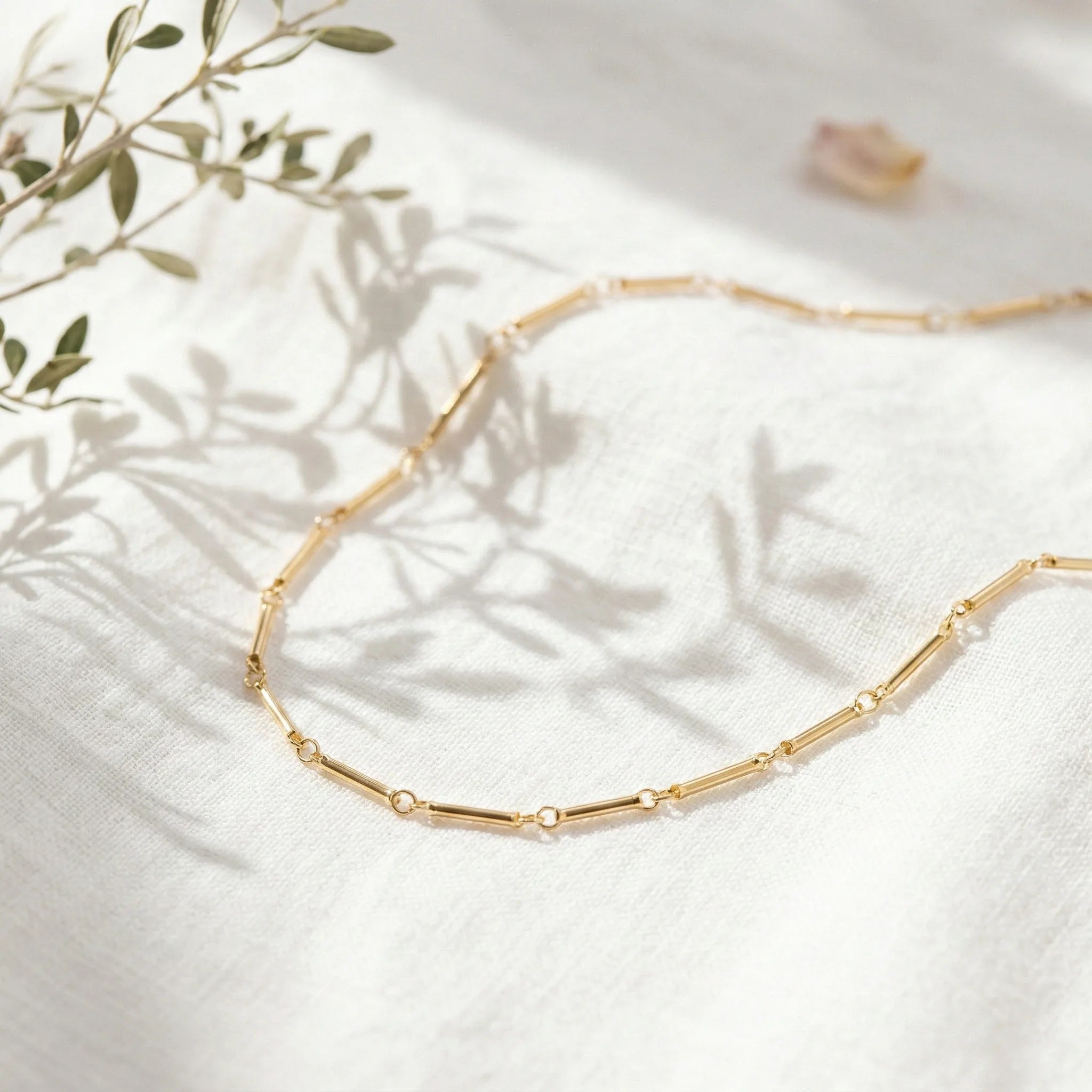The VECTOR Bar-Link Necklace